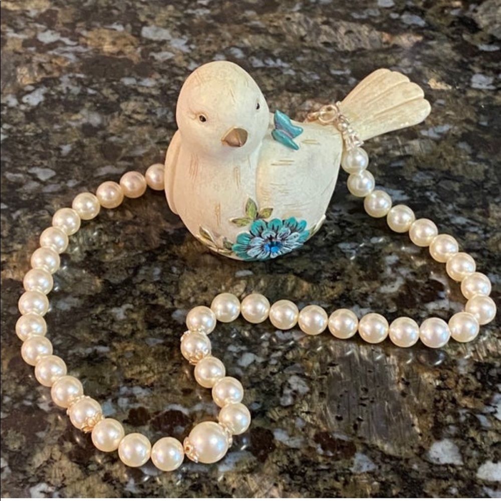 Swarovski pearl necklace